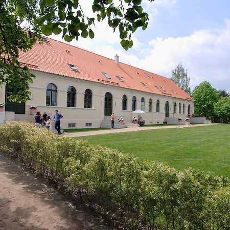 Kavaliershaus Schloss Bluecher Am Finckenersee Ngoại thất bức ảnh