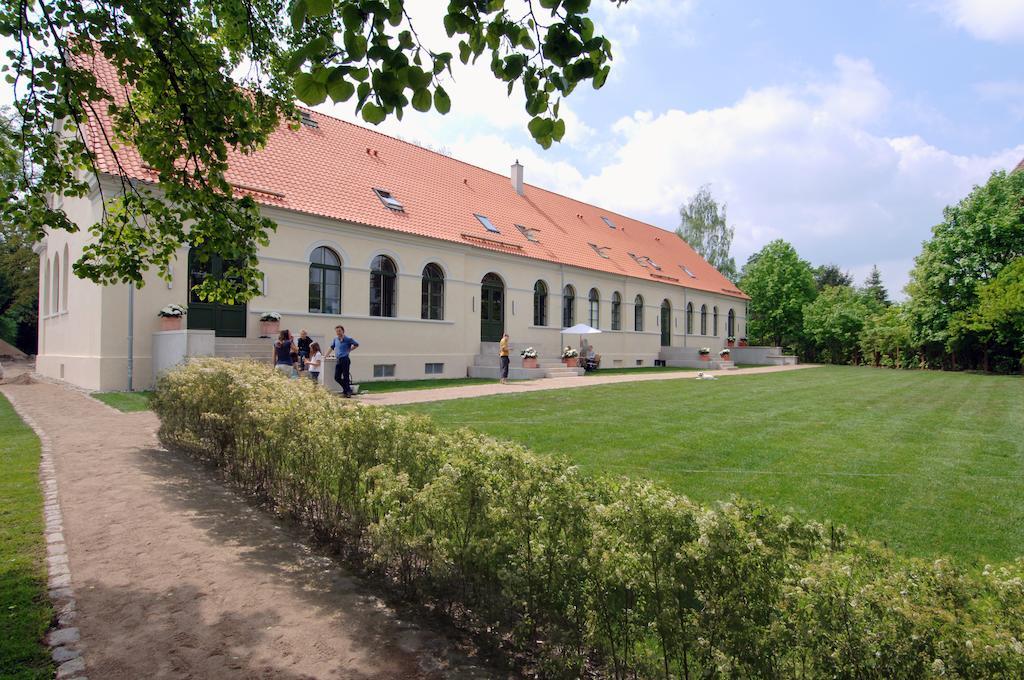 Kavaliershaus Schloss Bluecher Am Finckenersee Ngoại thất bức ảnh