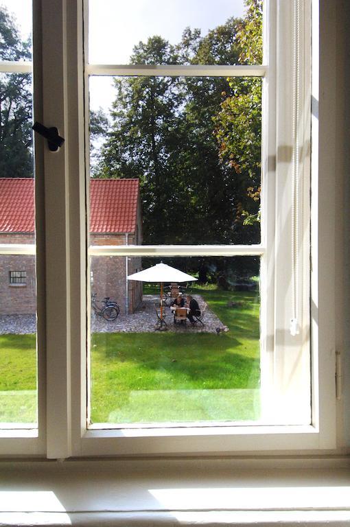 Kavaliershaus Schloss Bluecher Am Finckenersee Ngoại thất bức ảnh